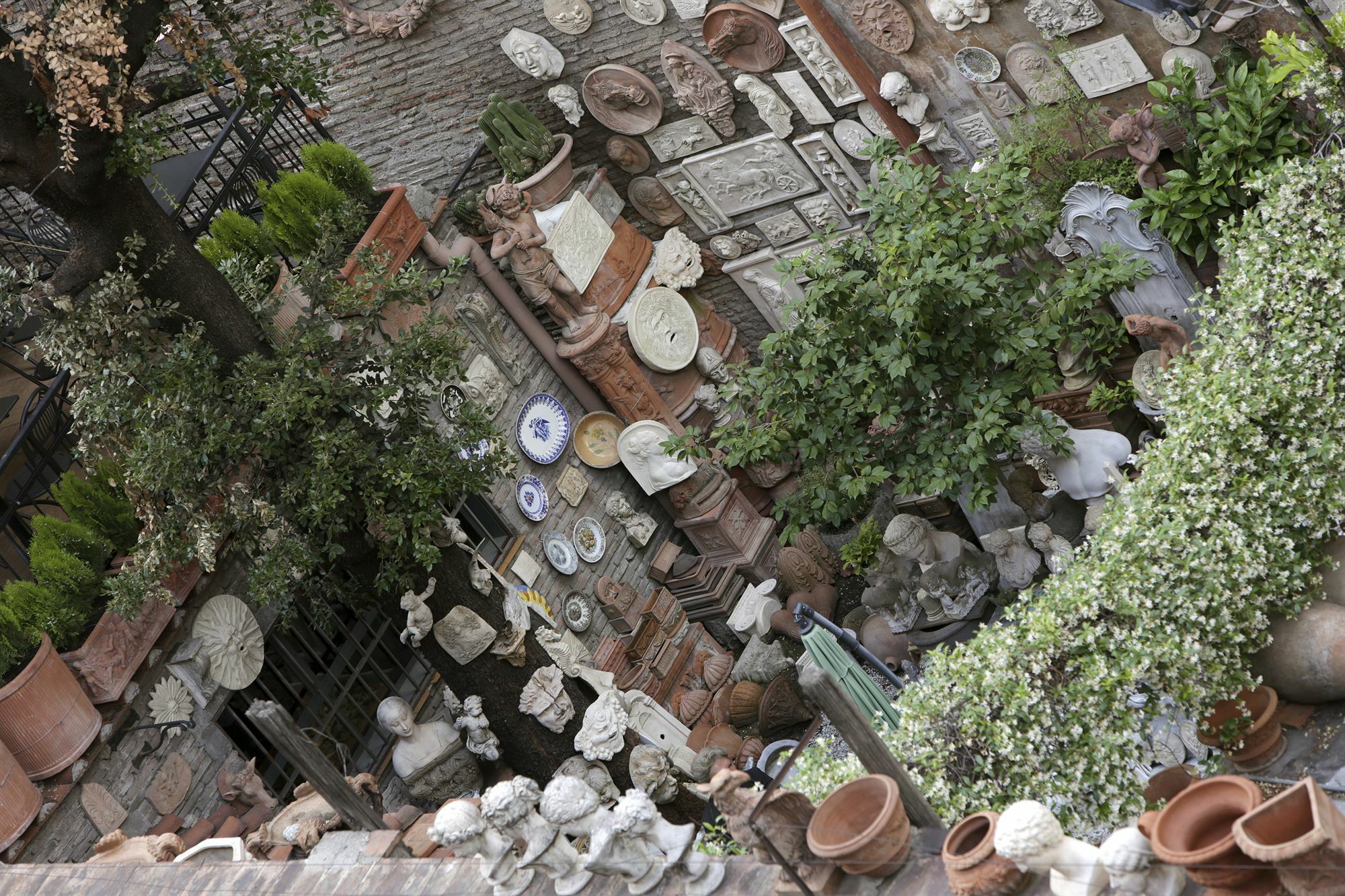 At Forty-One Rome Bagian luar foto